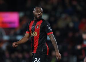 九游体育-要挖空樱桃的节奏啊！西媒：利物浦除了科尔克兹还在关注塞梅诺